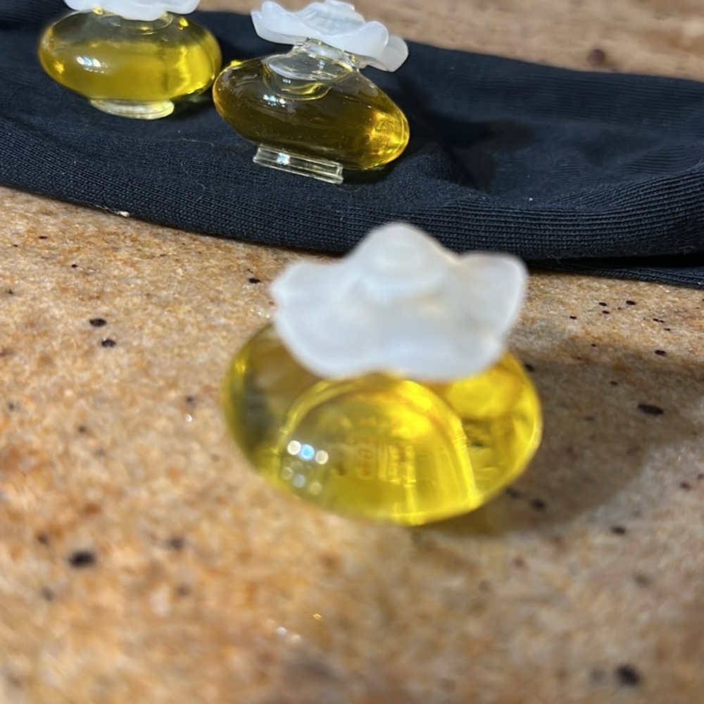 Nina  Rucci  Miniature Perfume Bottles with White Accents